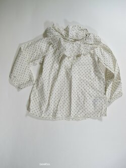 Puntíkovaná halenka pro holky secondhand Puntíkovaná halenka pro holky secondhand