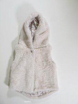 Vesta světlá pro holky secondhand Vesta světlá pro holky secondhand