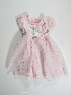 Šaty pro holky růžové s hvězdičkami secondhand Šaty pro holky růžové s hvězdičkami secondhand