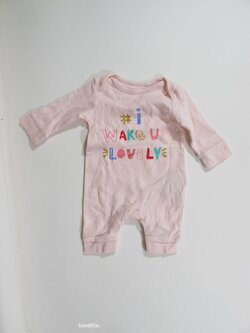 Letní overal pro holky růžový secondhnad Letní overal pro holky růžový secondhnad