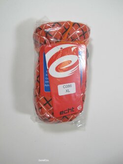 Zimní rukavice pro děti oranžovo černo bílé nové na šnůrce Zimní rukavice pro děti oranžovo černo bílé nové na šnůrce